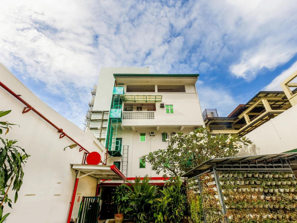 Oyo 842 City Smiles Apartelle San Juan  Екстер'єр фото