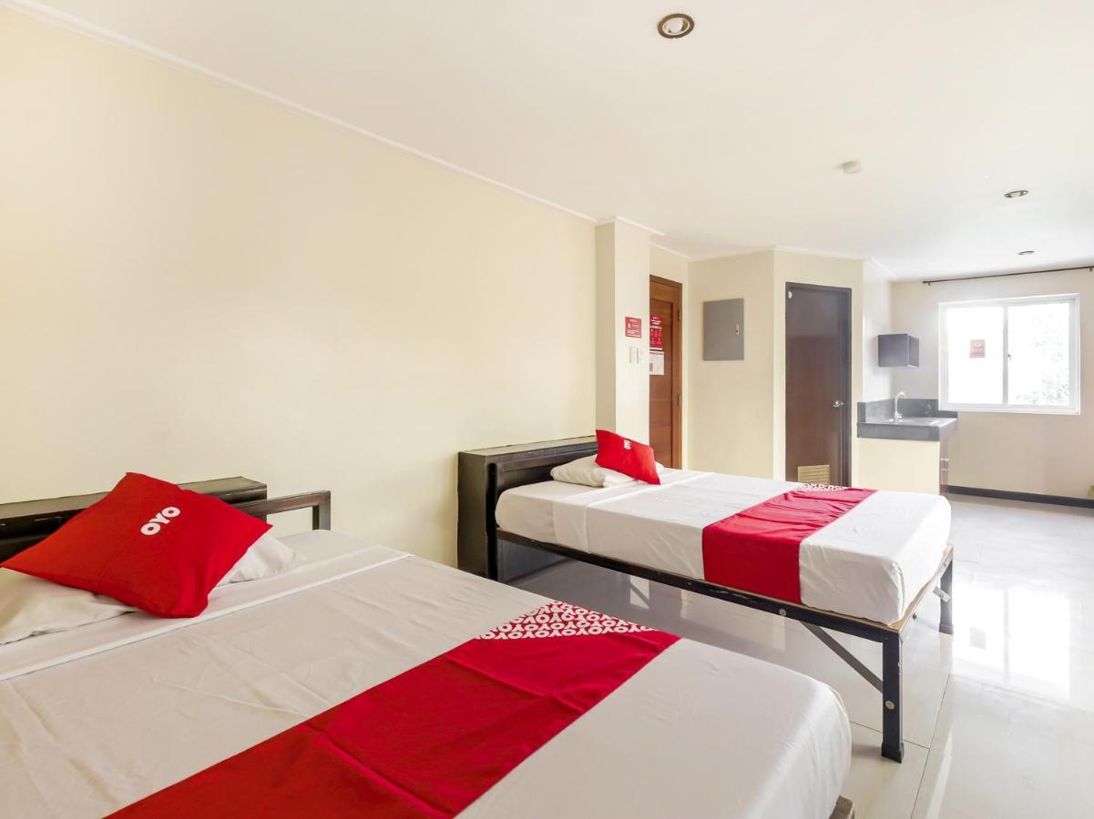 Oyo 842 City Smiles Apartelle San Juan  Екстер'єр фото