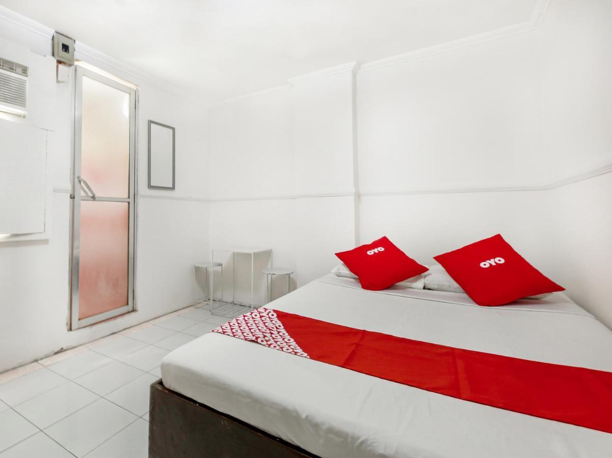 Oyo 842 City Smiles Apartelle San Juan  Екстер'єр фото