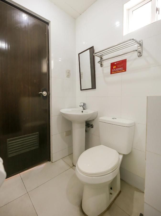 Oyo 842 City Smiles Apartelle San Juan  Екстер'єр фото